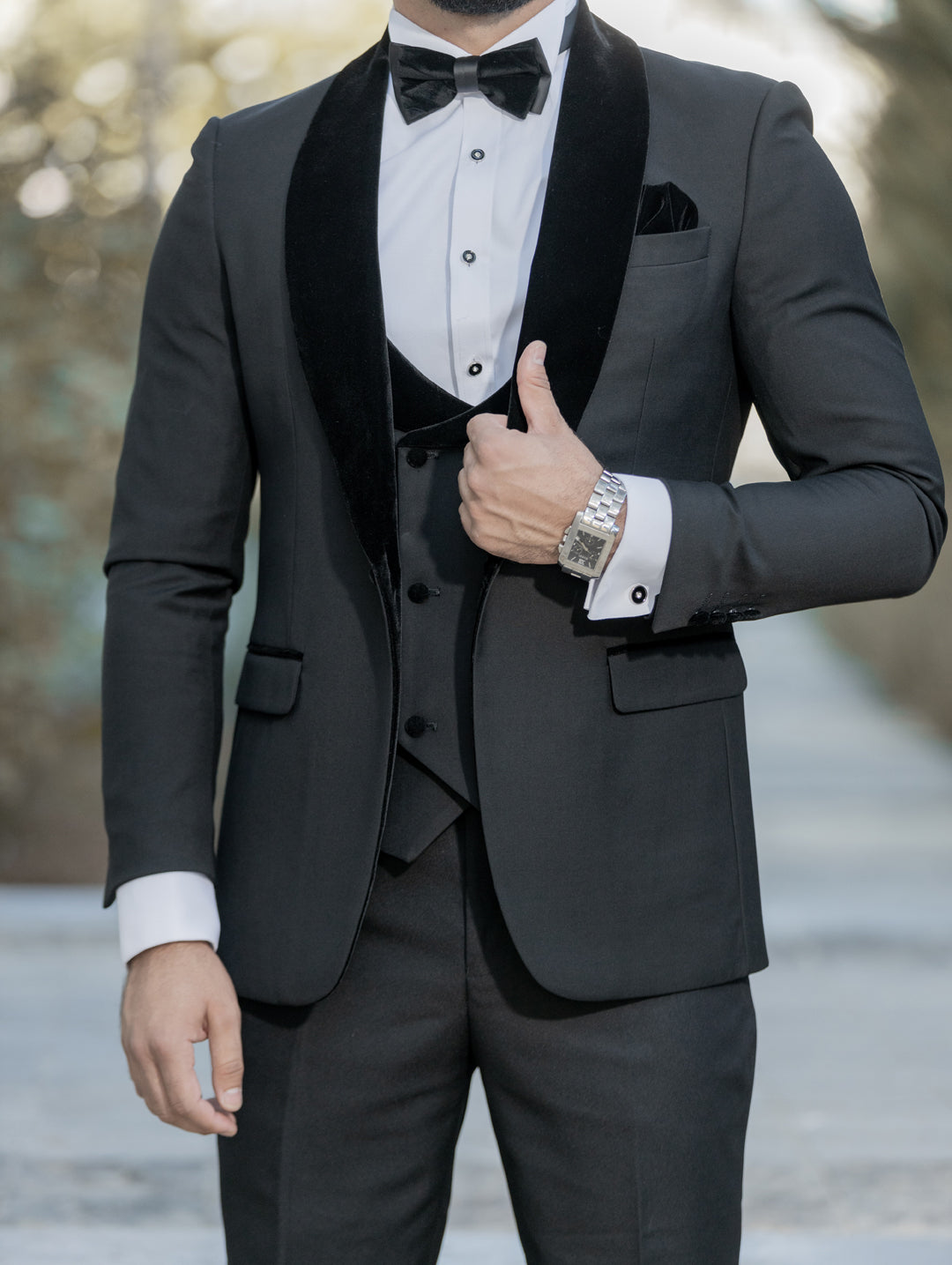 بدلة توكسيدو